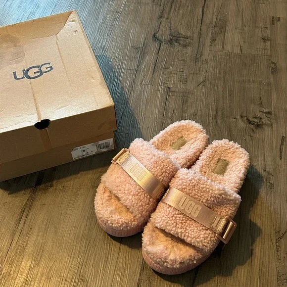 UGG Fluffita Shearling Slippers Pink Cloud Size 8 - Picture 2 of 7